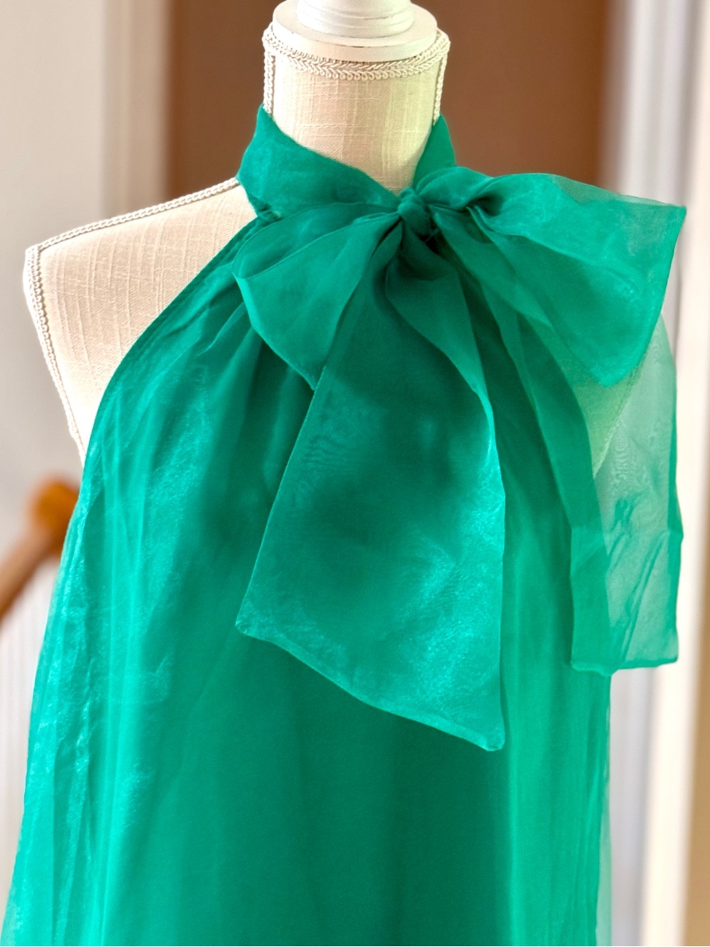 Maeve by Anthropologie Organza Bow-Neck Kelly Green Halter Tie Mini Dress - Picture 3 of 10